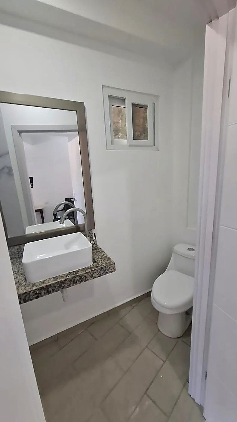 Constellation Bay Condo 1 — waterfront rental, Roatán