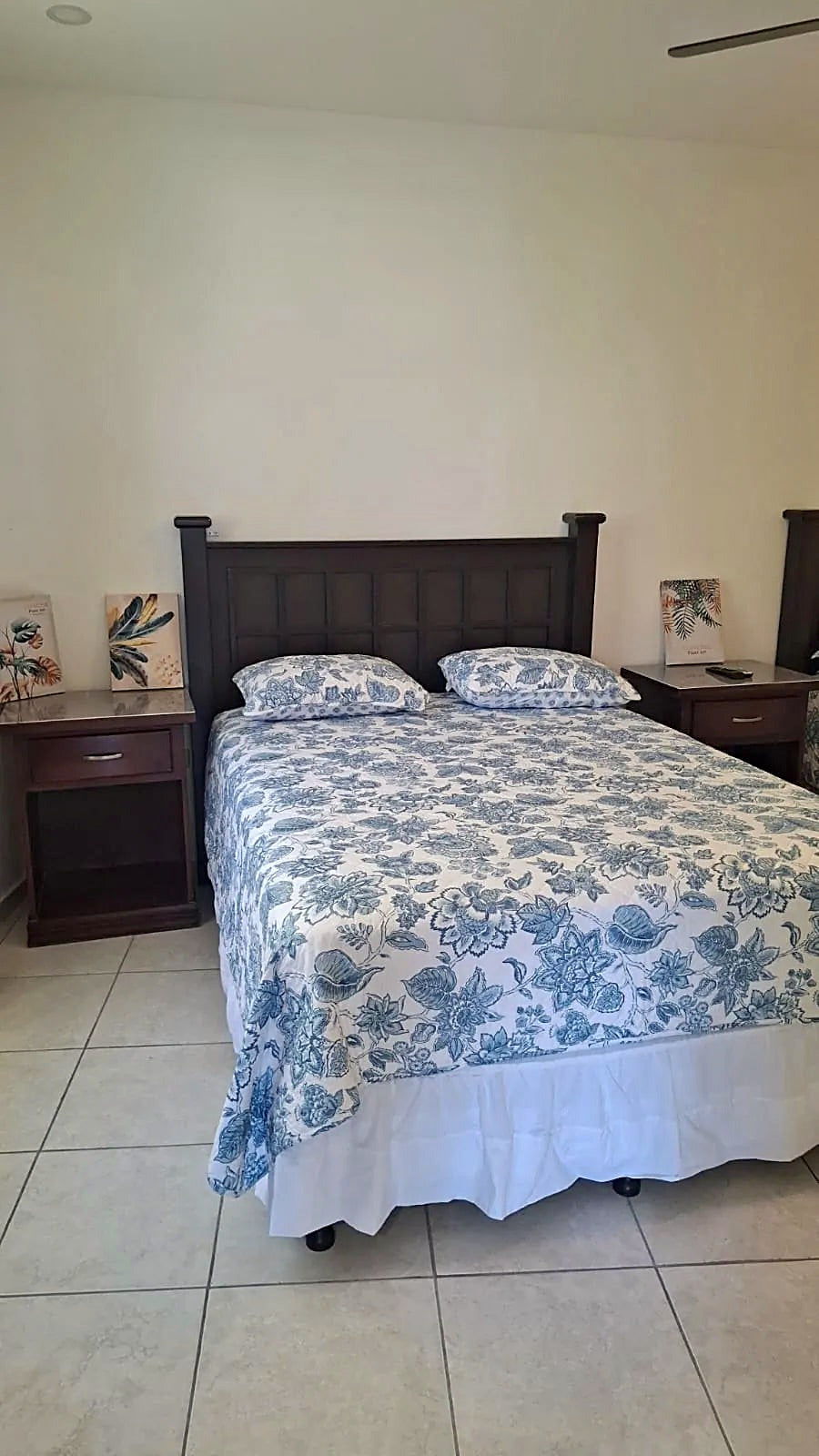 Condo 10 — Constellation Bay Condos, Roatán