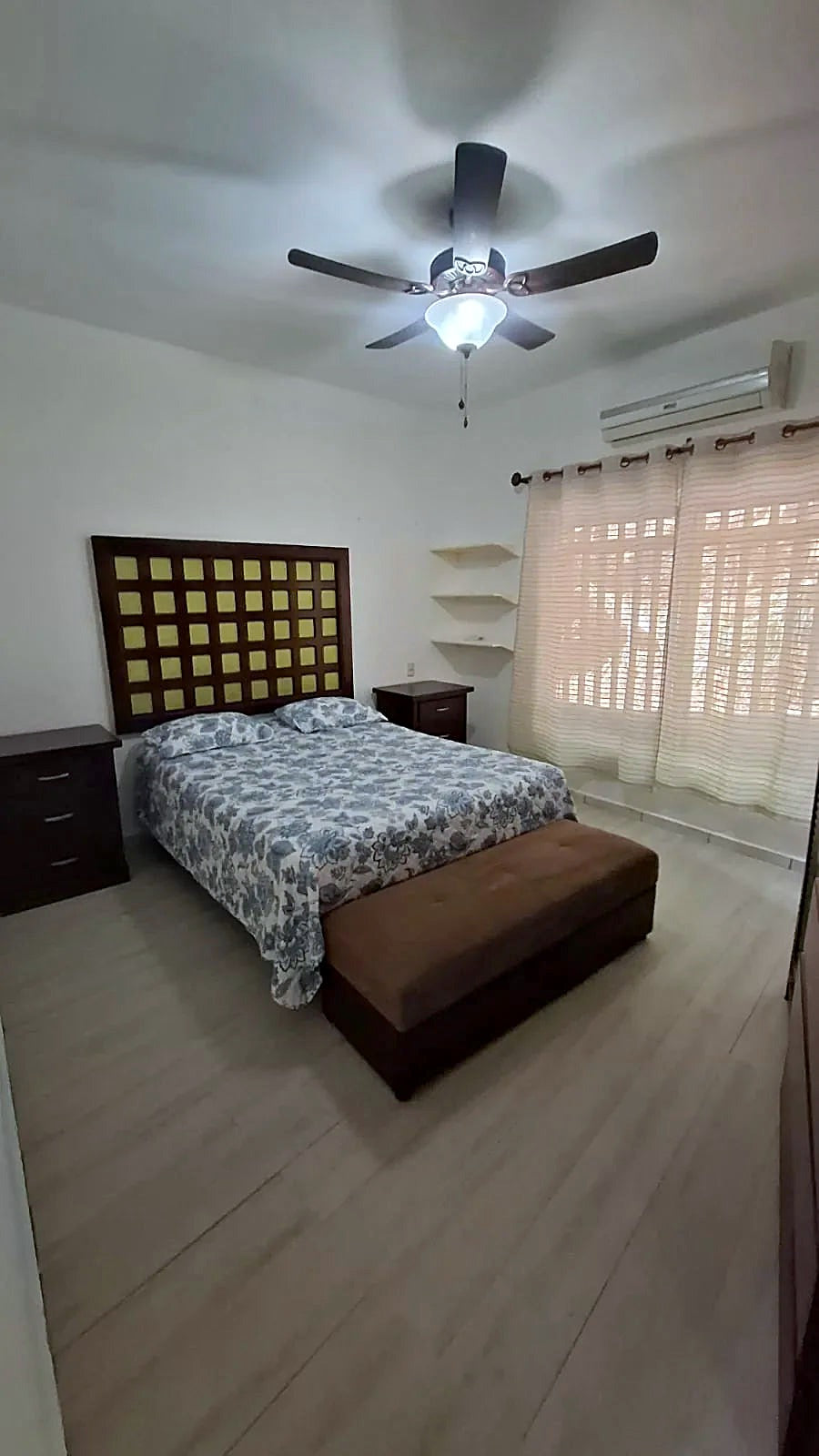Condo 6 — Constellation Bay Condos, Roatán