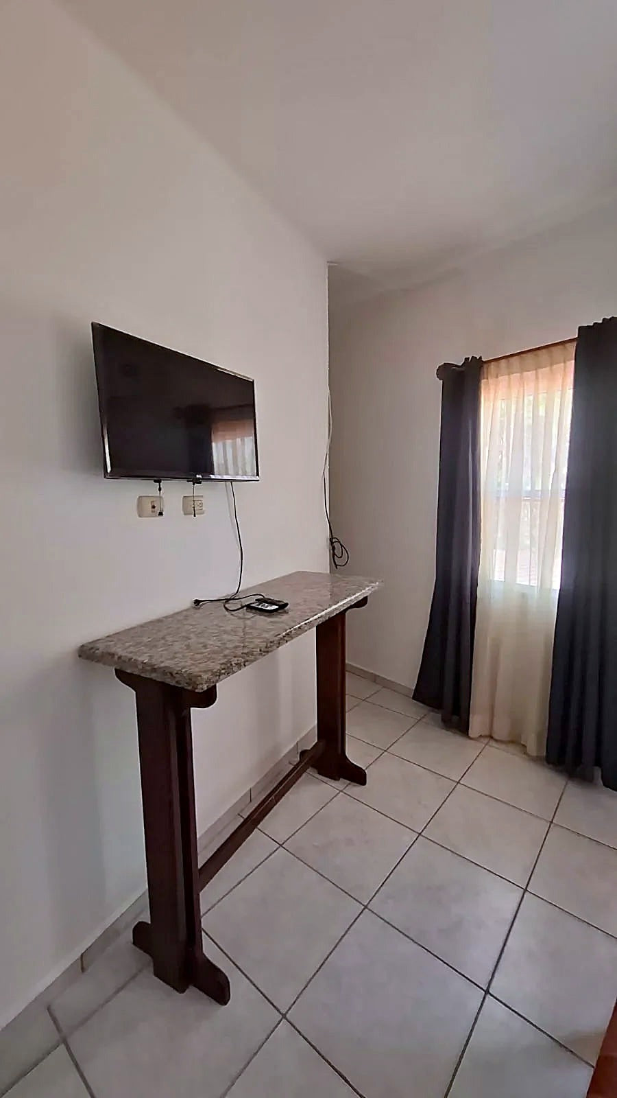 Condo 7 — Constellation Bay Condos, Roatán